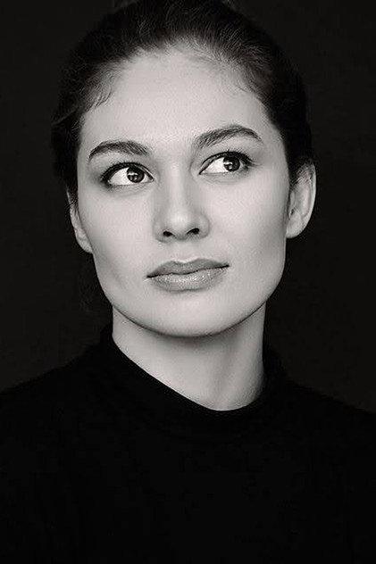 Almira Tursyn - Actor Profile Photo