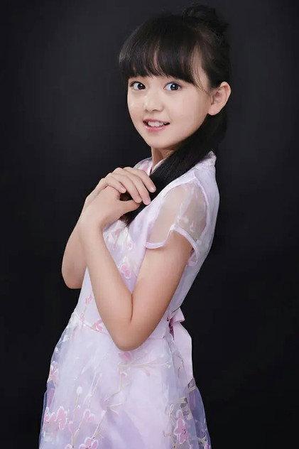 Zhong Yifan - Actor Profile Photo
