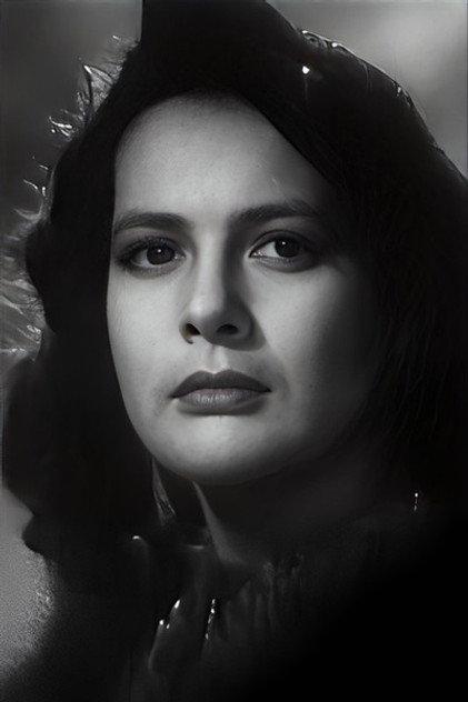 Agniya Yelikoyeva - Actor Profile Photo