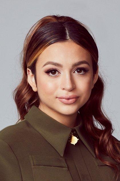Josie Totah - Actor Profile Photo