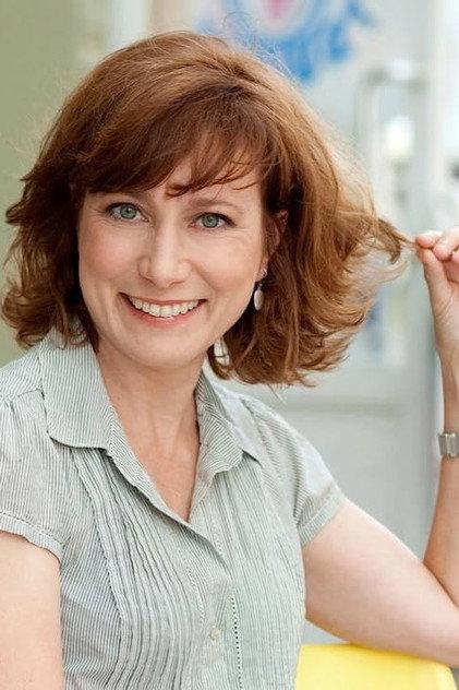 Suzanne Weber - Actor Profile Photo