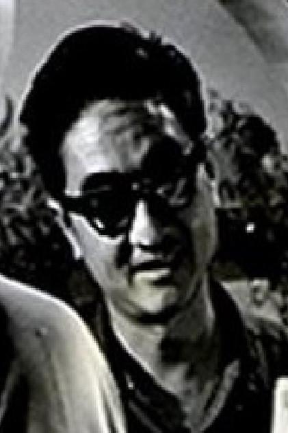 Sit Kwan - Actor Profile Photo