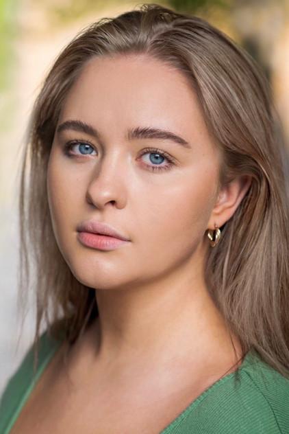 Nicole Nelrose - Actor Profile Photo