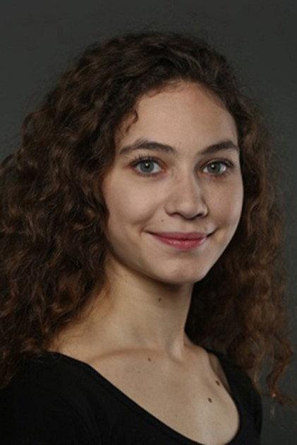 Çağla Özavcı - Actor Profile Photo