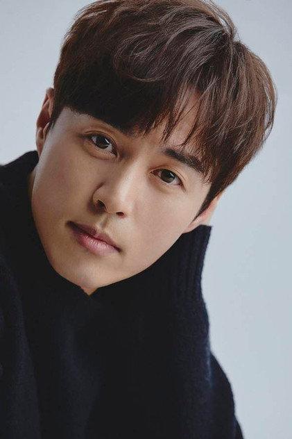 Oh Min-suk - Actor Profile Photo
