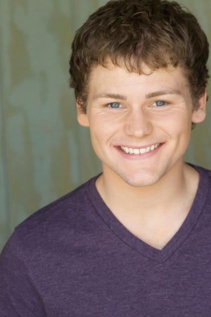 Drew Lynch - Actor Profile Photo
