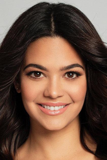 Alina Robert - Actor Profile Photo