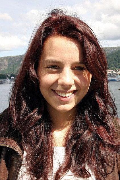 Karoline Stemre - Actor Profile Photo