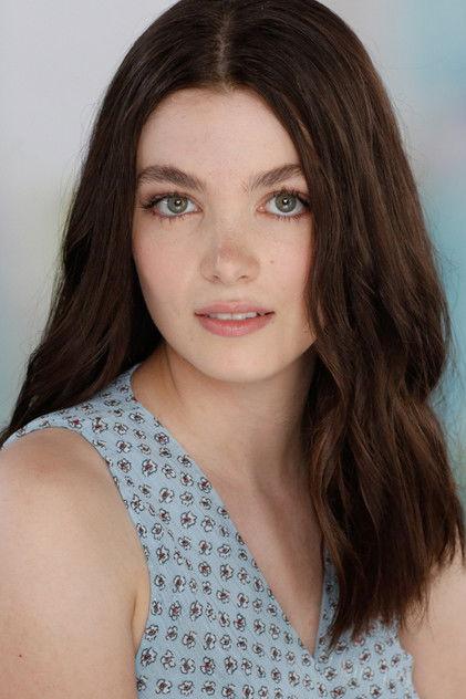 Elizabeth Hunter - Actor Profile Photo