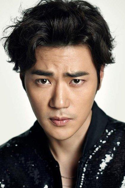 Kim Kang-woo - Actor Profile Photo