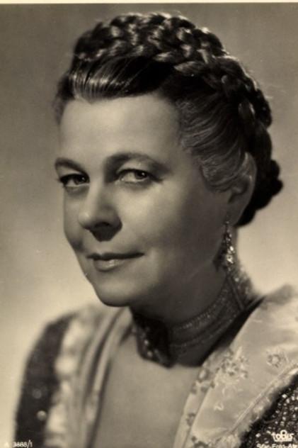 Elisabeth Markus - Actor Profile Photo