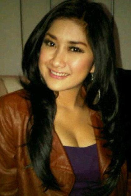 Shinta Putri - Actor Profile Photo