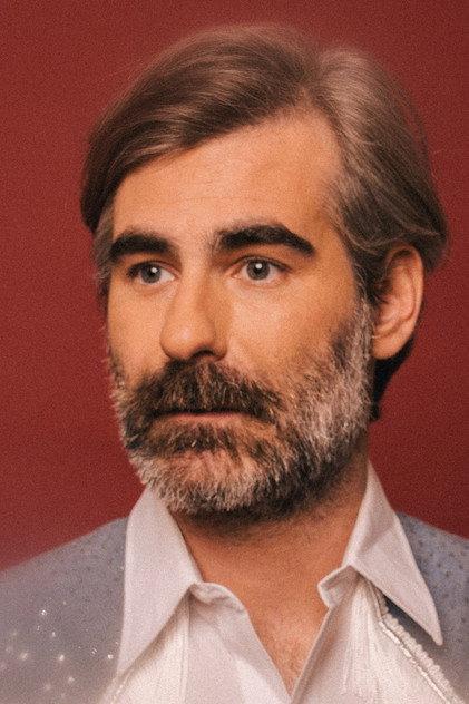 Aaron Rux - Actor Profile Photo