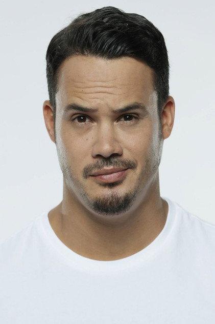 Paul Séré - Actor Profile Photo