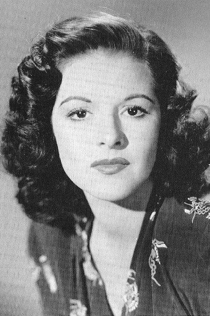 Beverly Lloyd - Actor Profile Photo