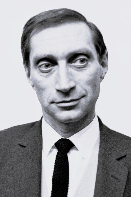 Vladek Sheybal - Actor Profile Photo