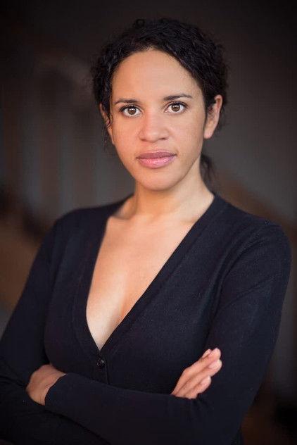 Sara Zwangobani - Actor Profile Photo