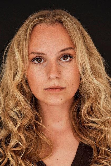Flora Ofelia Hofmann Lindahl - Actor Profile Photo