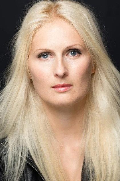 Kristel Elling - Actor Profile Photo