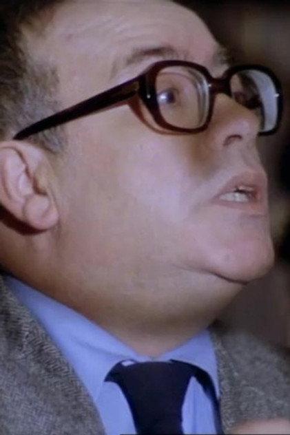 Walter Valdi - Actor Profile Photo