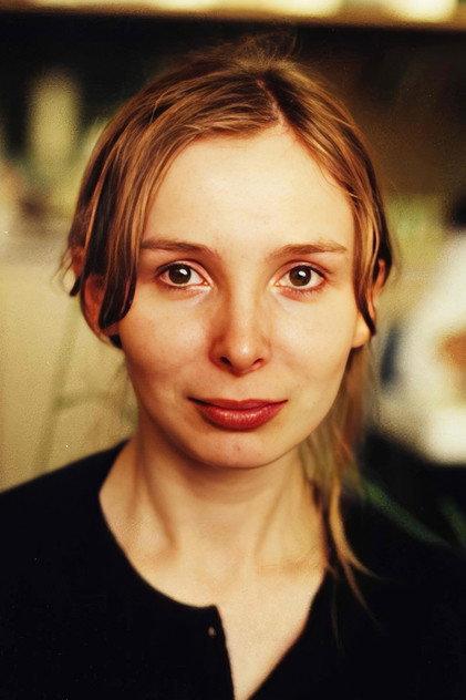 Evelyn Kaplun - Actor Profile Photo