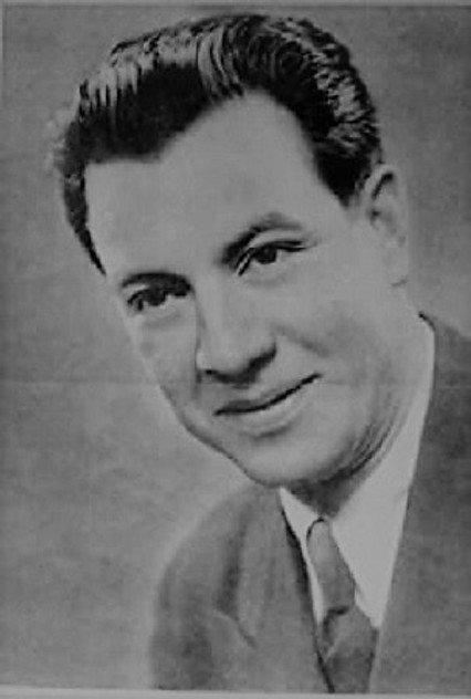 Roberto Font - Actor Profile Photo