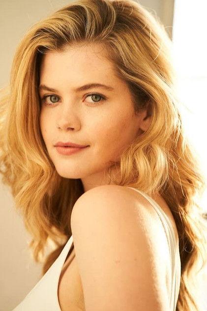 Tate Moore - Actor Profile Photo