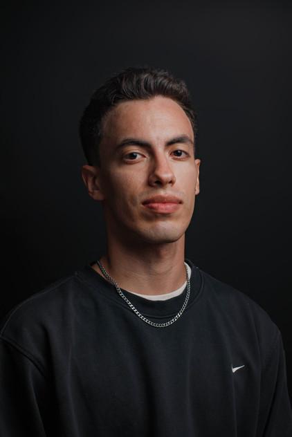 Alex Dessavre - Actor Profile Photo