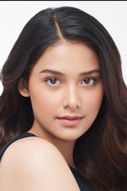 Callista Arum - Actor Profile Photo