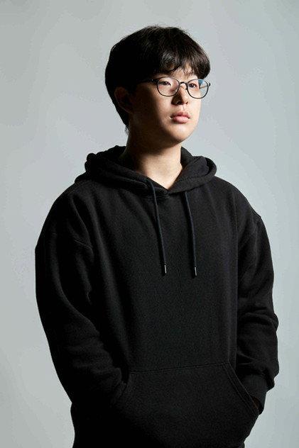 Yuwi Jeong - Actor Profile Photo