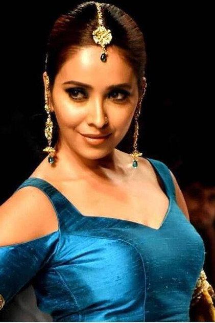 Asha Negi - Actor Profile Photo