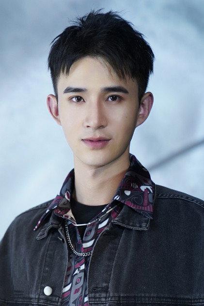 Guan Yunpeng - Actor Profile Photo