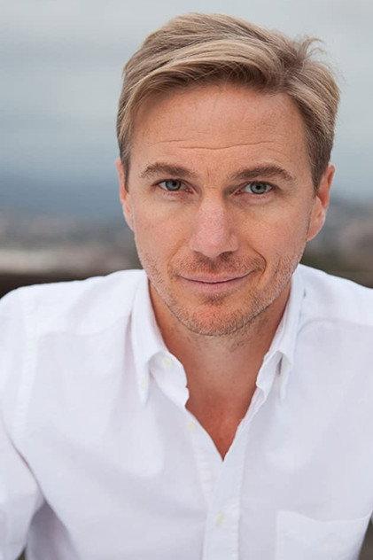Cy Carter - Actor Profile Photo