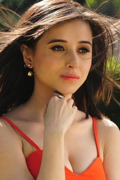 Suzanna Mukherjee - Actor Profile Photo