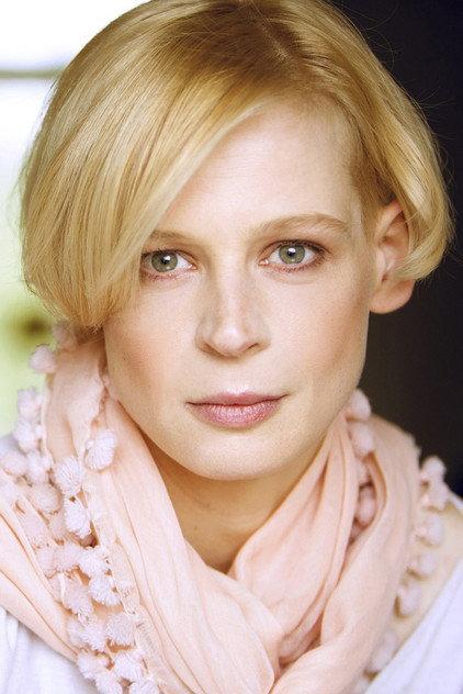 Jana Schulz - Actor Profile Photo