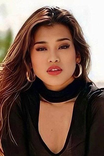 Aria Bench - Actor Profile Photo