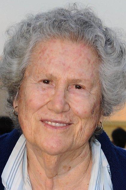 Elsa Raven - Actor Profile Photo