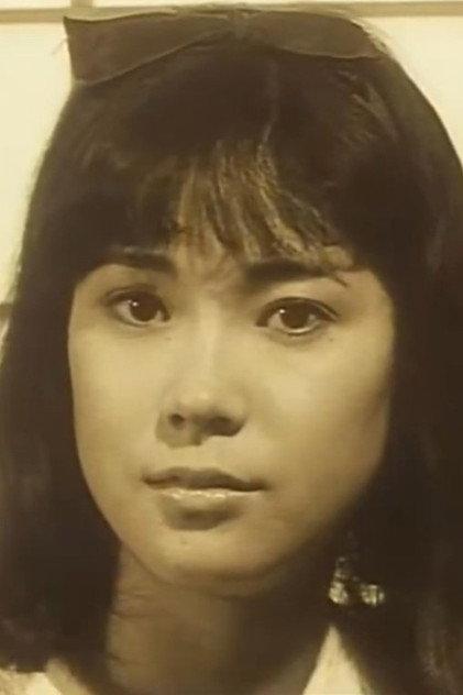 Emi Tabata - Actor Profile Photo