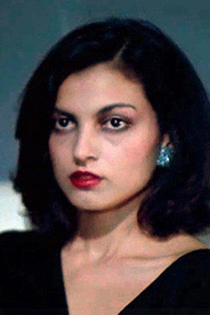 Eva Vlahakou - Actor Profile Photo