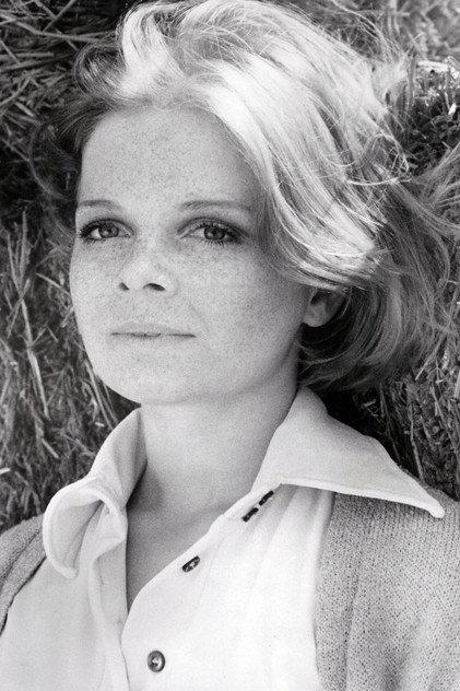 Catherine Burns - Actor Profile Photo