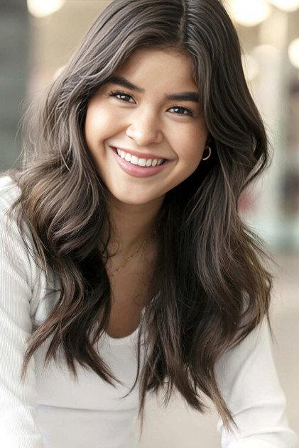 Isabella Jarque - Actor Profile Photo