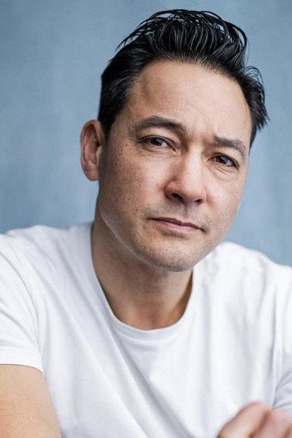 Mark Hampton - Actor Profile Photo