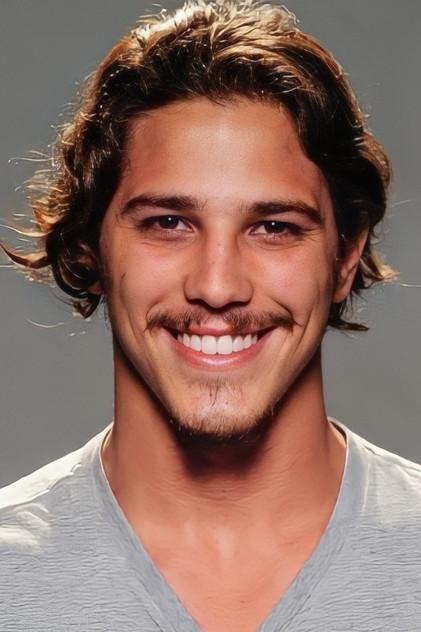 Rômulo Arantes Neto - Actor Profile Photo