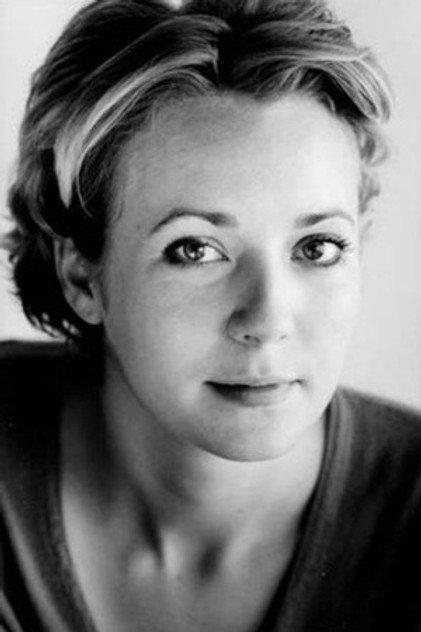 Georgina Sutcliffe - Actor Profile Photo