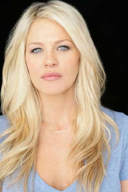 Shelby Fenner - Actor Profile Photo