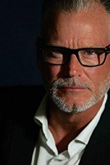Stephen Brown - Actor Profile Photo