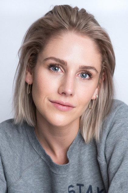 Alice Clément - Actor Profile Photo