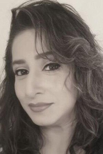 Kishori Ambiye - Actor Profile Photo
