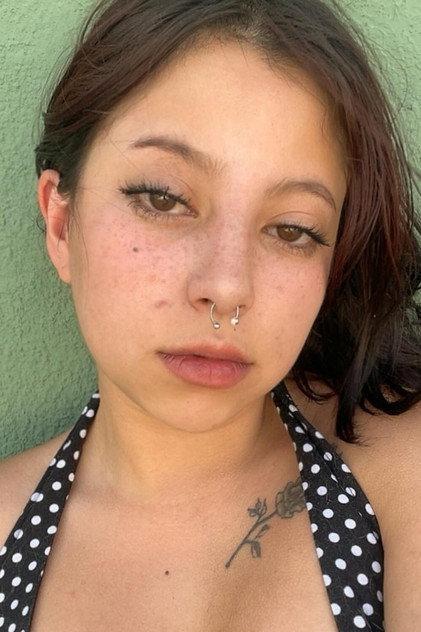Arwen Delaine - Actor Profile Photo