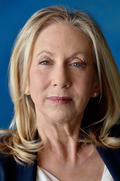 Sara Ballantine - Actor Profile Photo